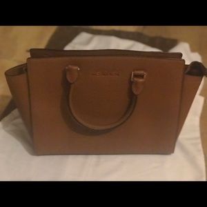 The perfect brown bag.